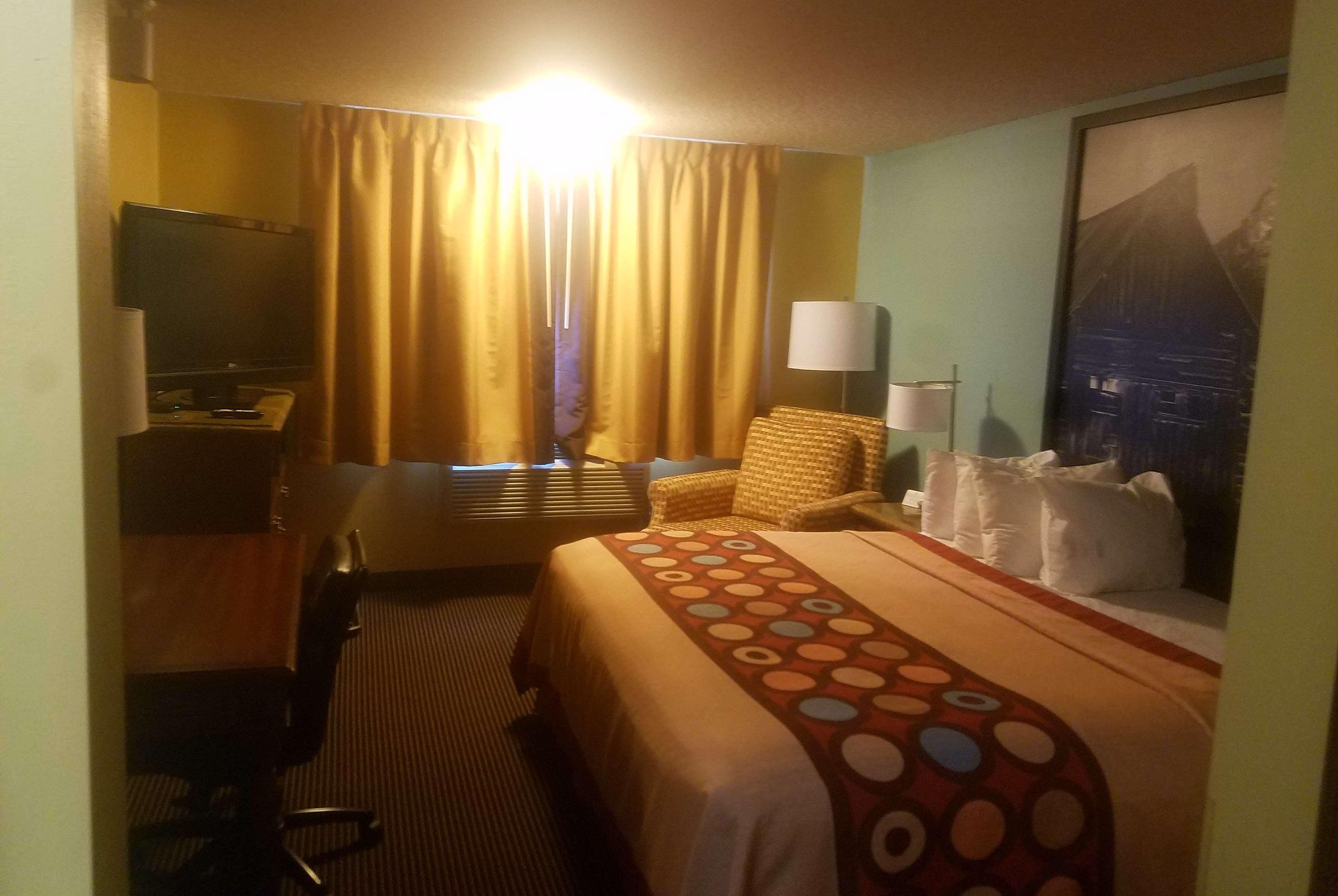 Super 8 By Wyndham Casper East/Evansville Ngoại thất bức ảnh
